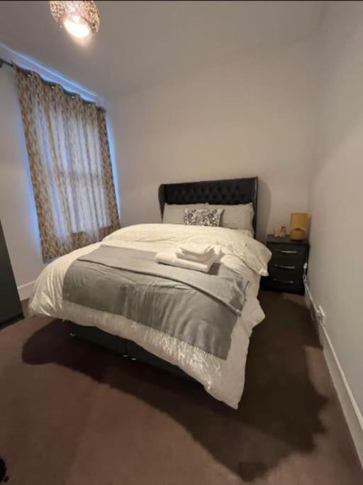 Two Bedroom Flat In Londra Dış mekan fotoğraf